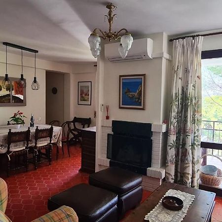 Casa Pini Lägenhet San Martín de Valdeiglesias Exteriör bild