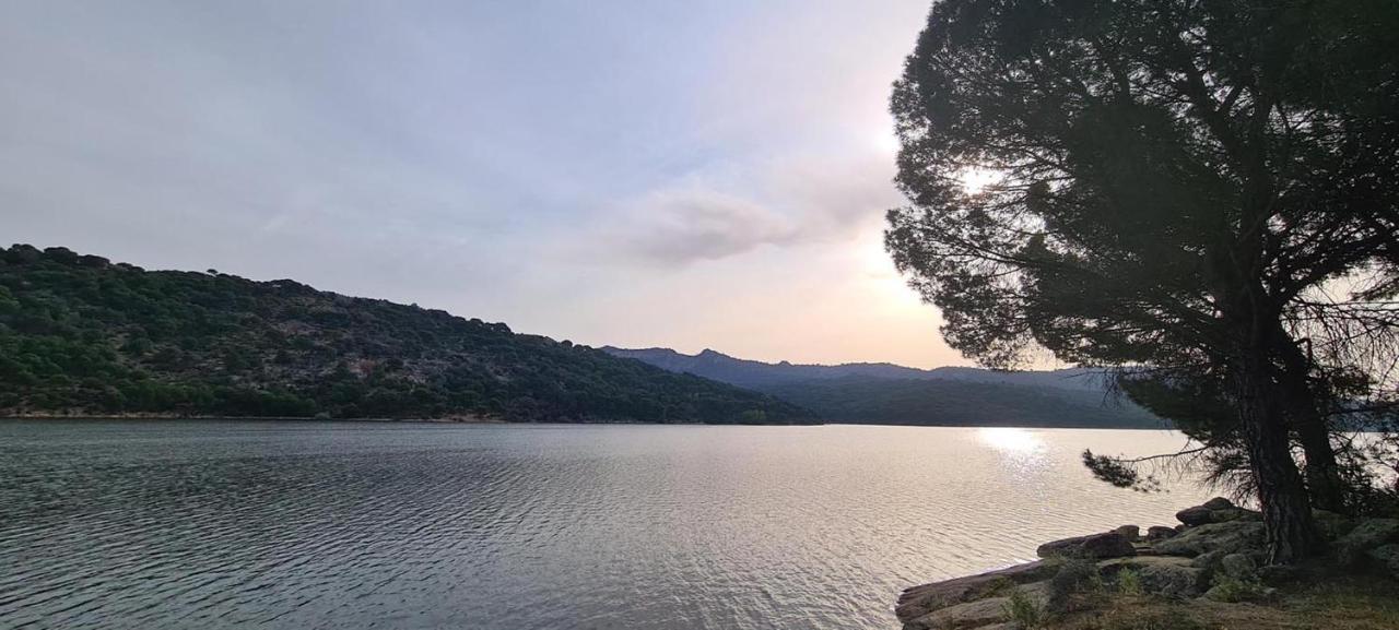 Casa Pini Lägenhet San Martín de Valdeiglesias Exteriör bild
