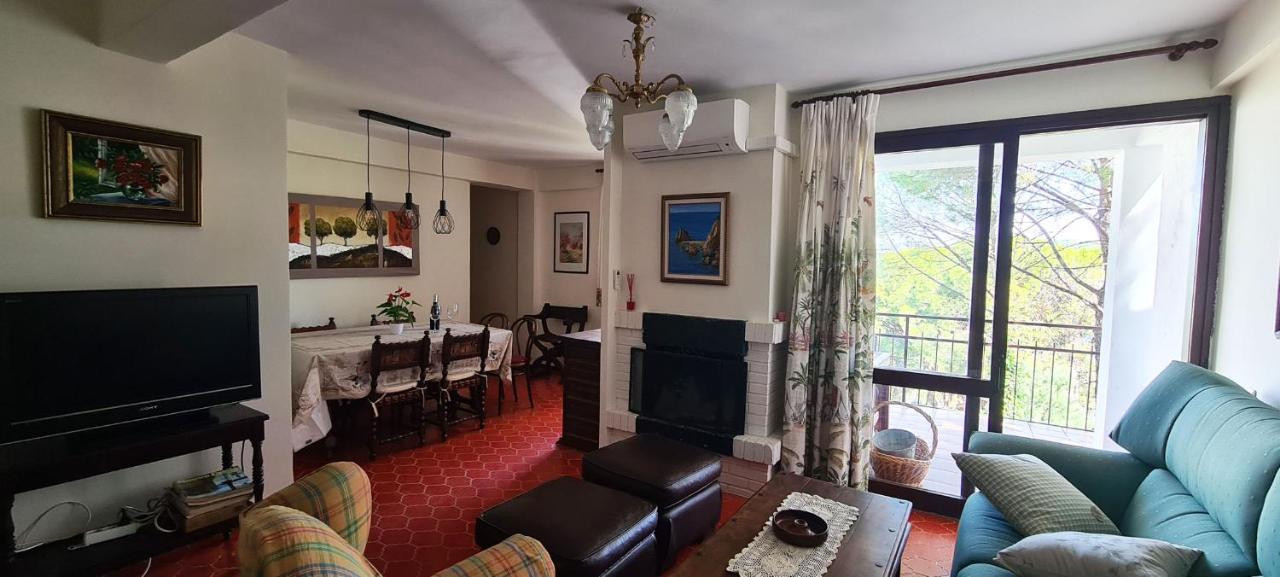 Casa Pini Lägenhet San Martín de Valdeiglesias Exteriör bild